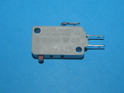 МИКРОВЫКЛЮЧАТЕЛЬ